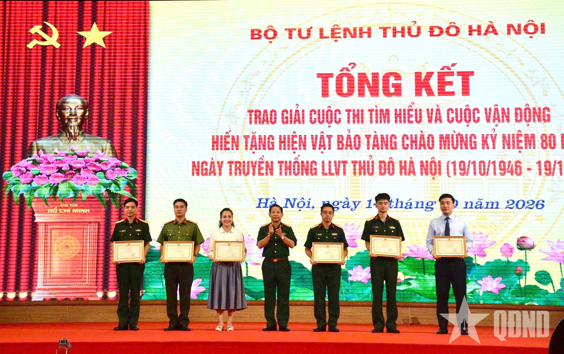 Hơn 36.500 bài dự thi tìm hiểu truyền thống lực lượng vũ trang Thủ đô